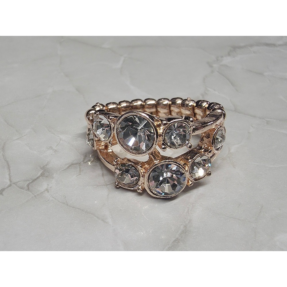 New Stretch Band Ring Rose GoldTone Clear Rhinestone Cluster Cocktail Glam Bling